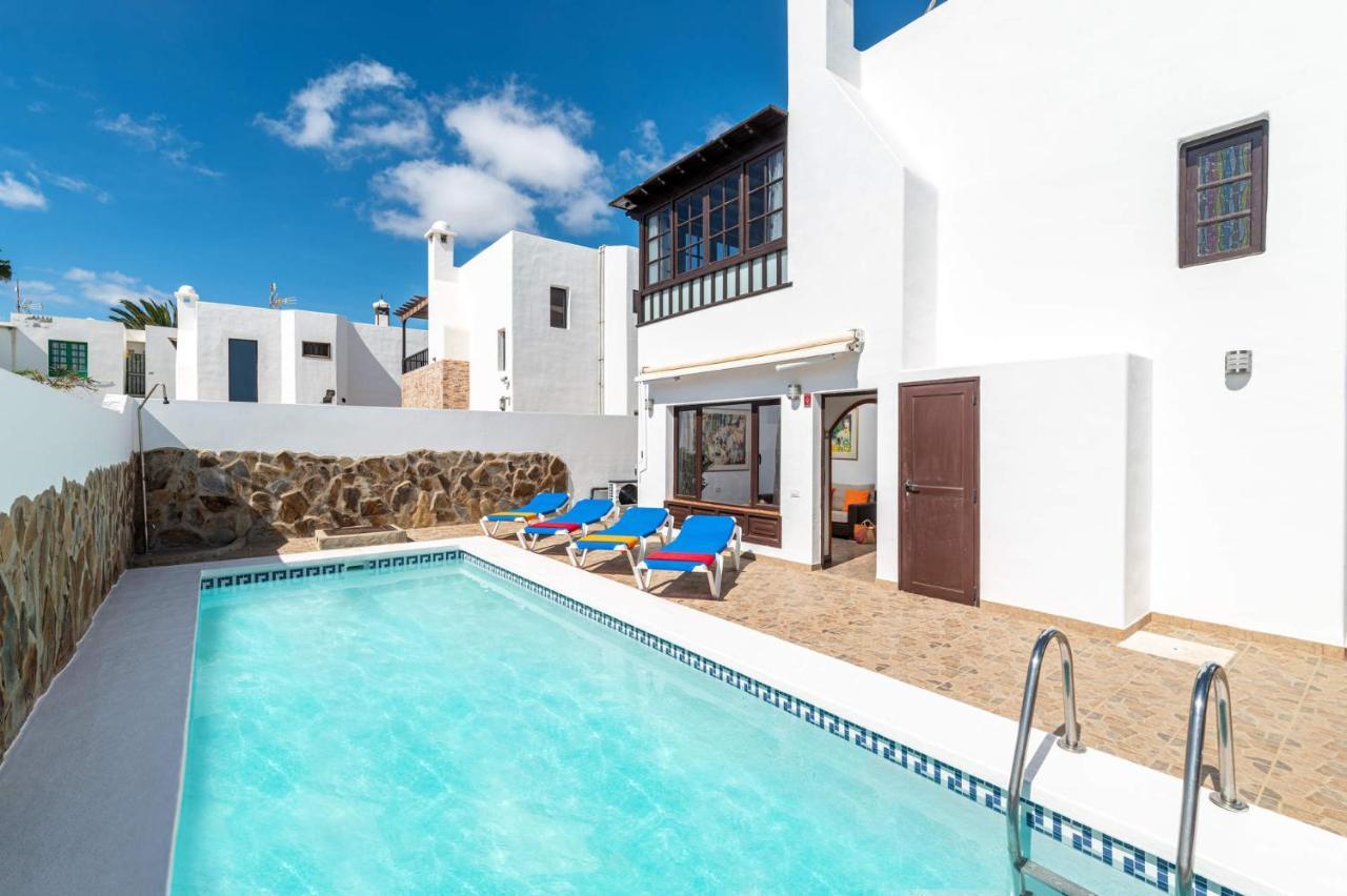 Villa Margarita By Villa Plus Tias Bagian luar foto